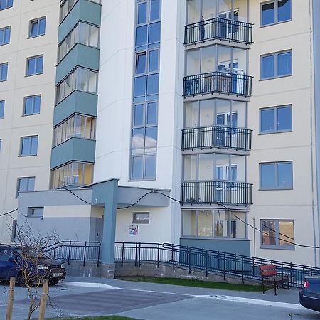 Uiutnaia Kvartira V Grodno Apartment Luaran gambar
